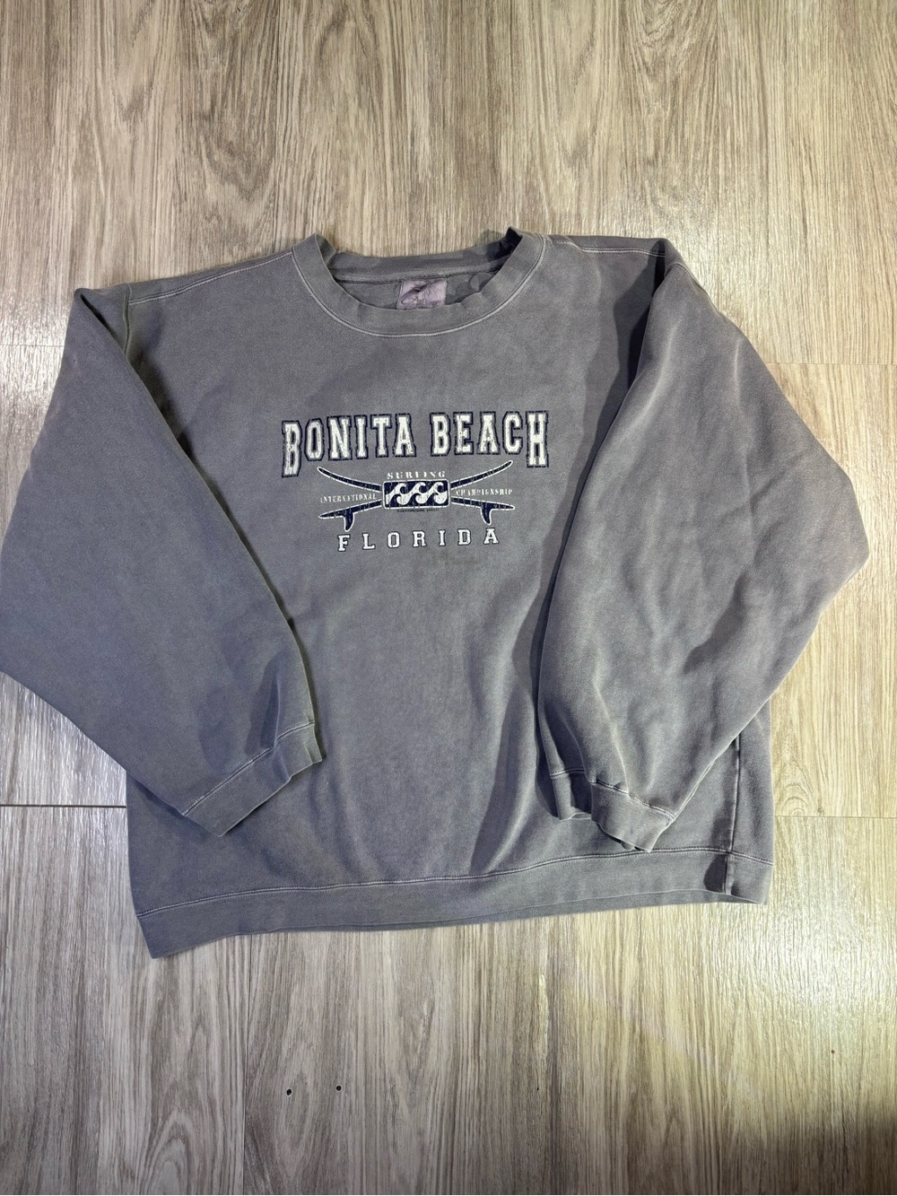 Artisan  Sweatshirt  Mens XL Gray Crewneck Loose Pullover Bonita Beach Florida
